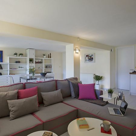 Posh & Minimal 1 Bd Apt - Panathenaic Stadium Екстериор снимка